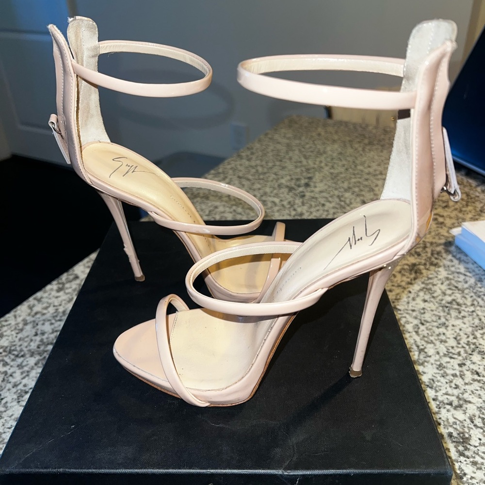 Giuseppe heels
